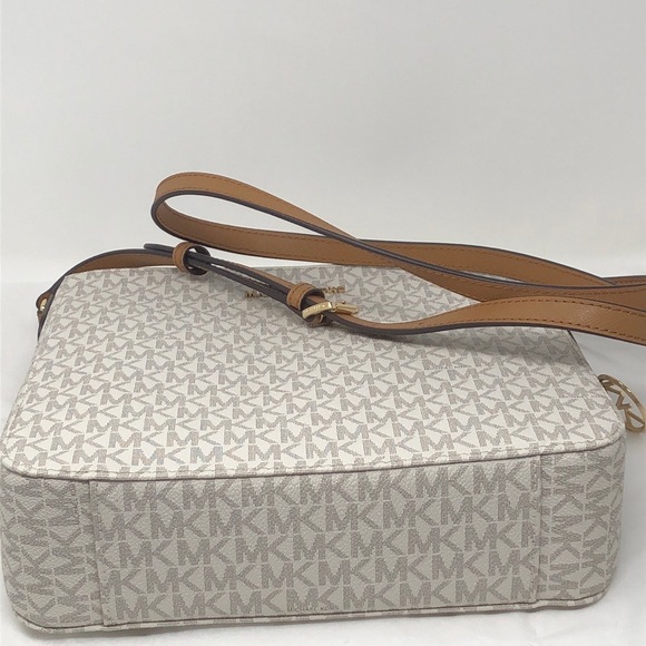 NWT Michael Kors large messenger crossbody - Picture 5 of 8